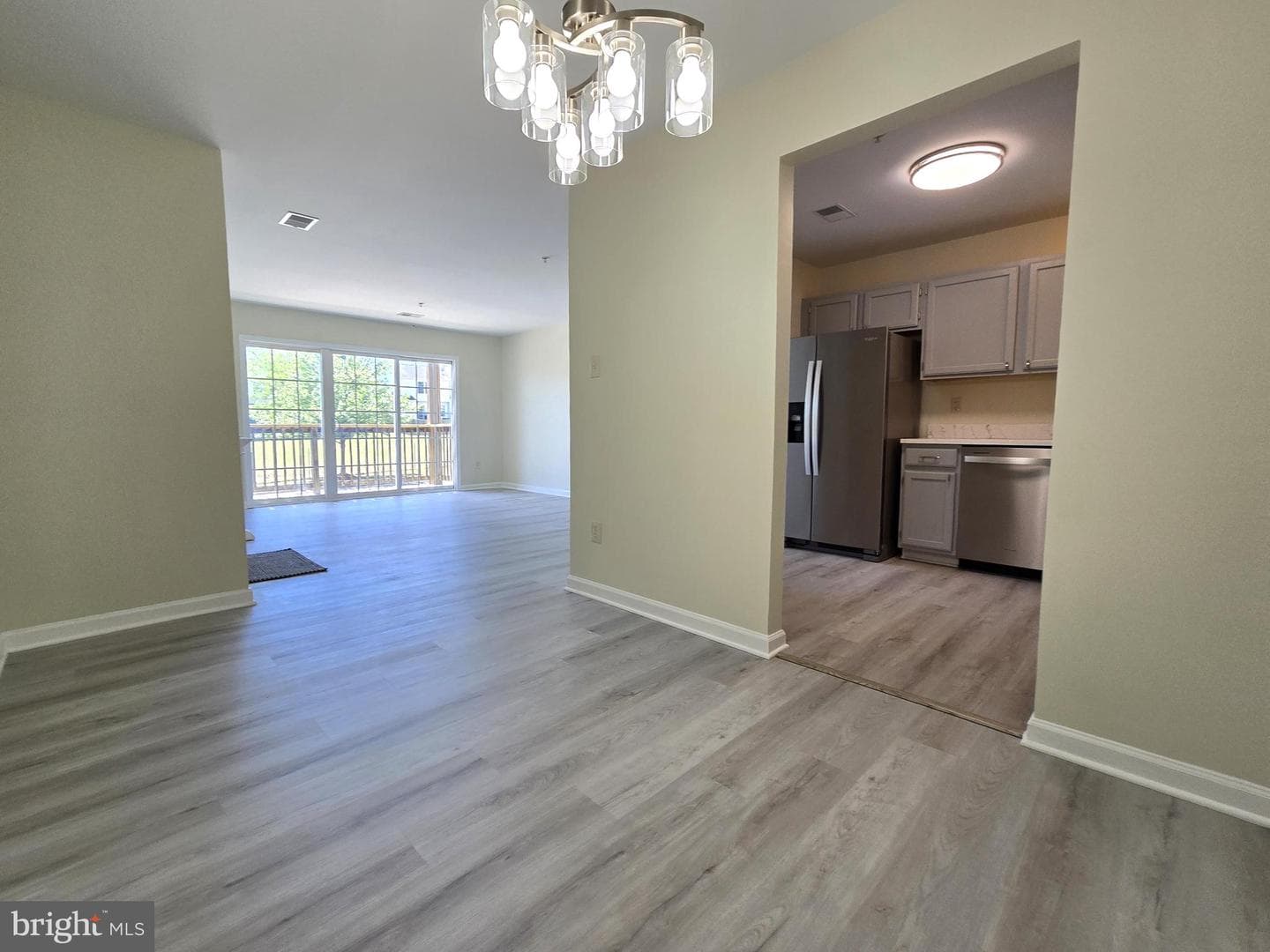 136 Brookland Court #8 photo 14