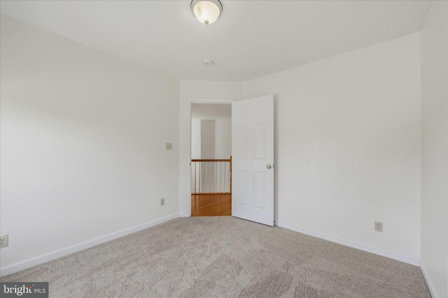 207 Stanley Drive photo 24
