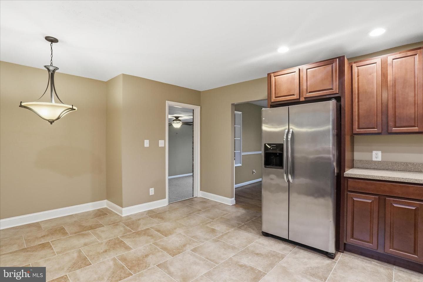126 Meadowbrook photo 5