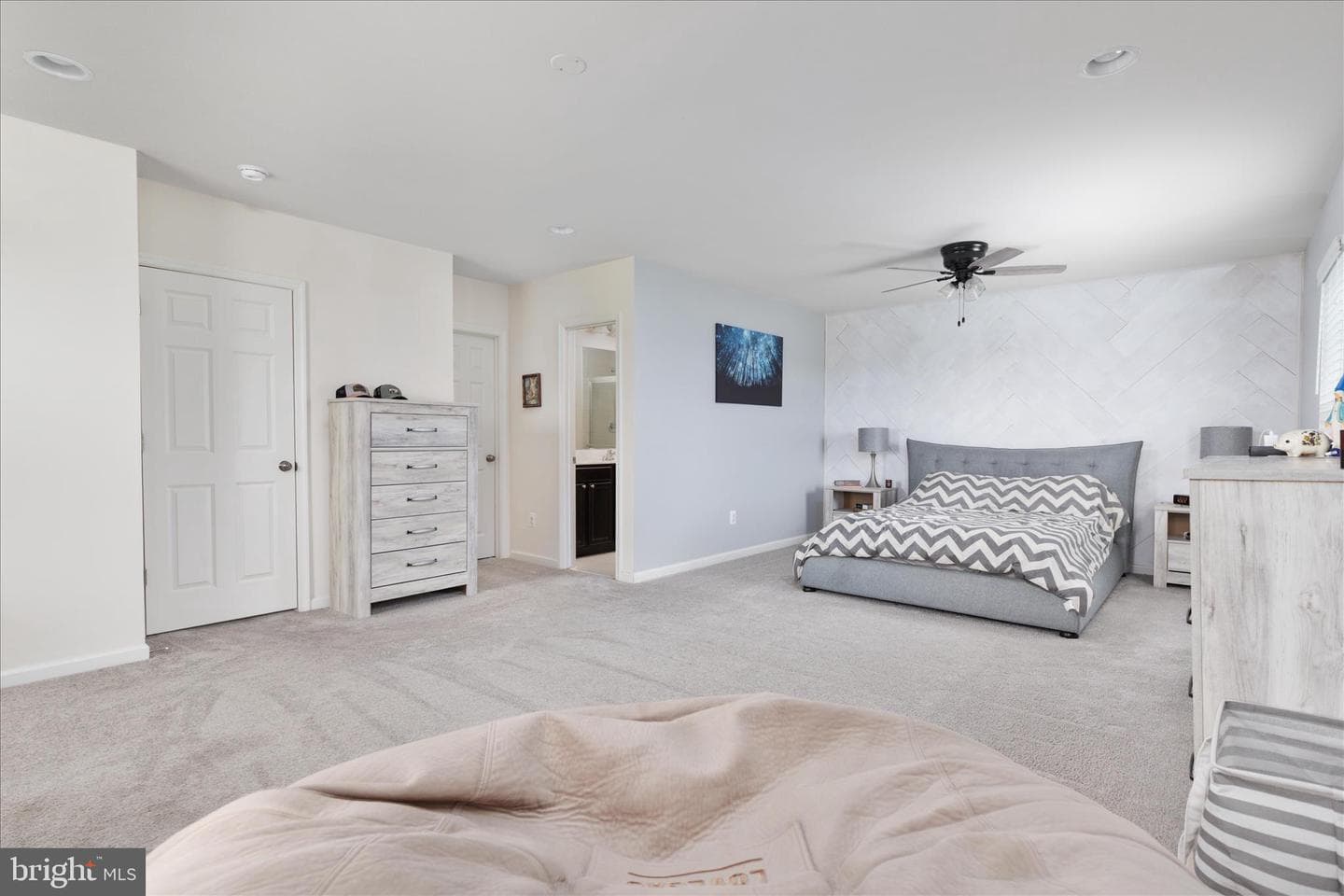 109 Halo Court photo 31