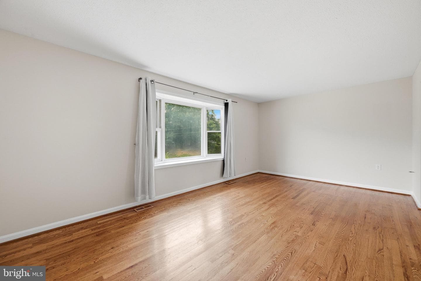 103 Overview Ct photo 8
