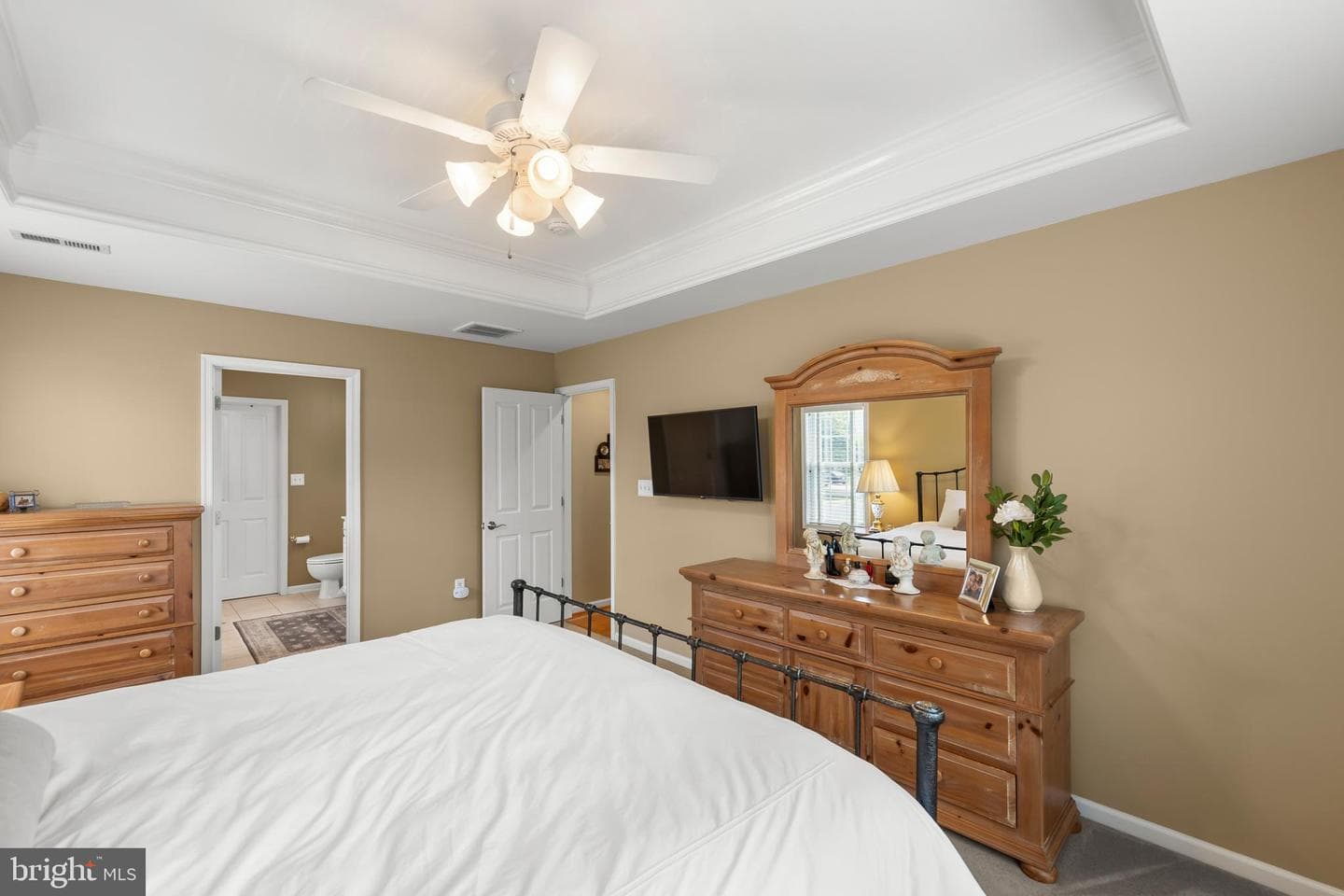 105 Travis Court photo 26