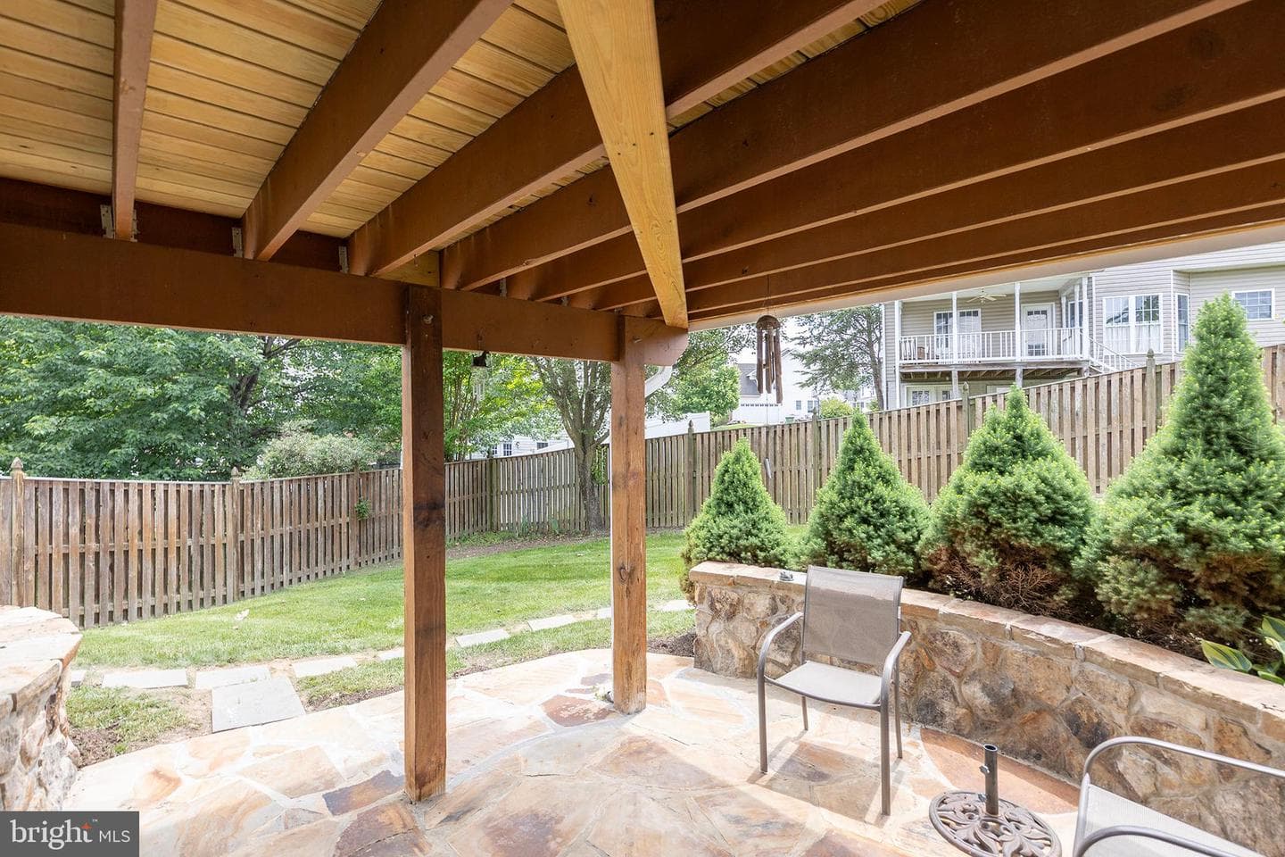 105 Travis Court photo 4
