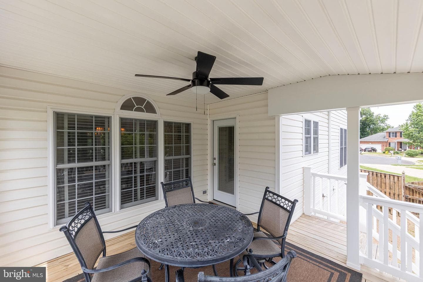 105 Travis Court photo 42