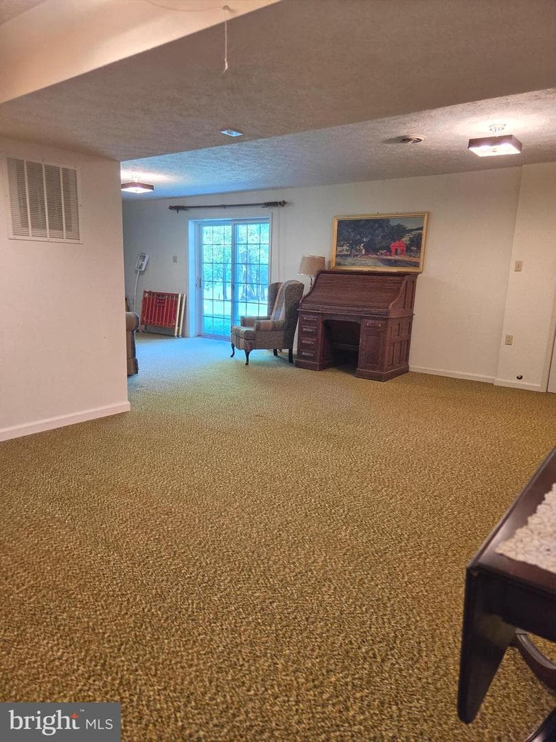 1611 Apple Pie Ridge Road photo 23