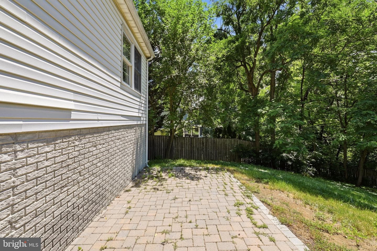 303 Pembridge Drive photo 42
