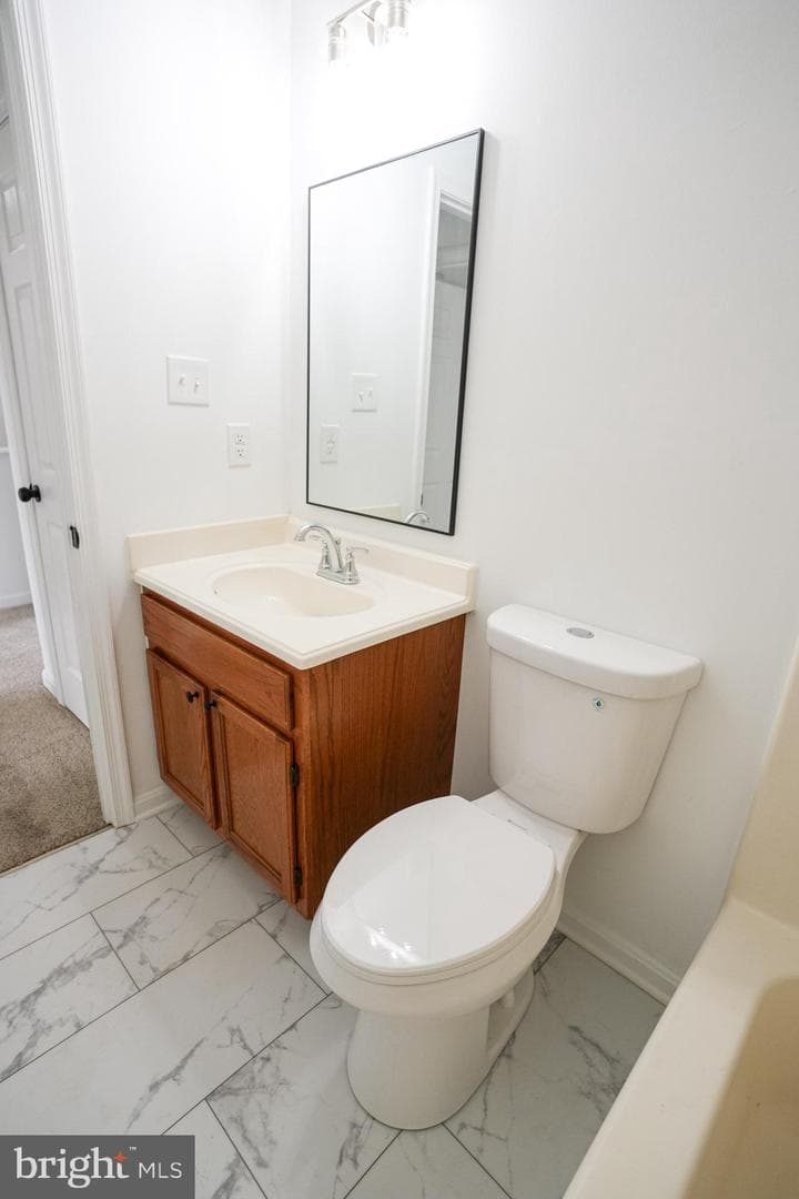 218 Stratford Drive photo 13