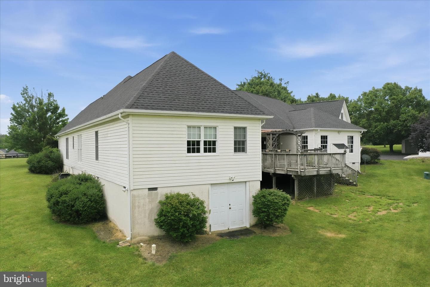 300 Tavistock Drive photo 71