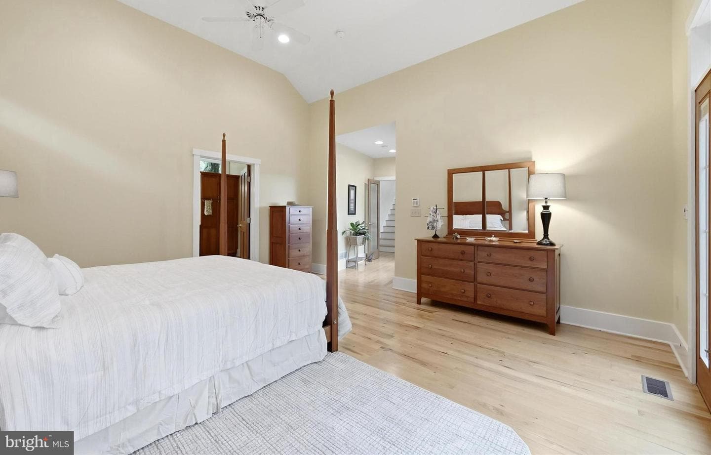 130 Lake Shore Drive photo 21