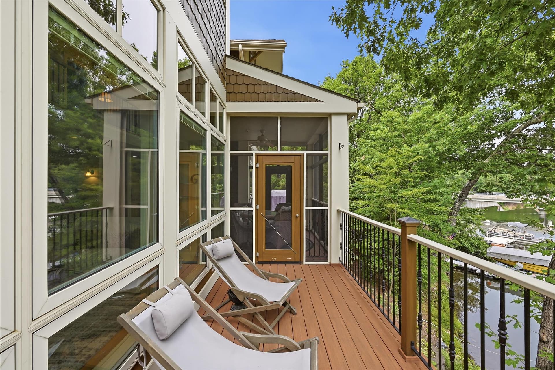 130 Lake Shore Drive photo 8