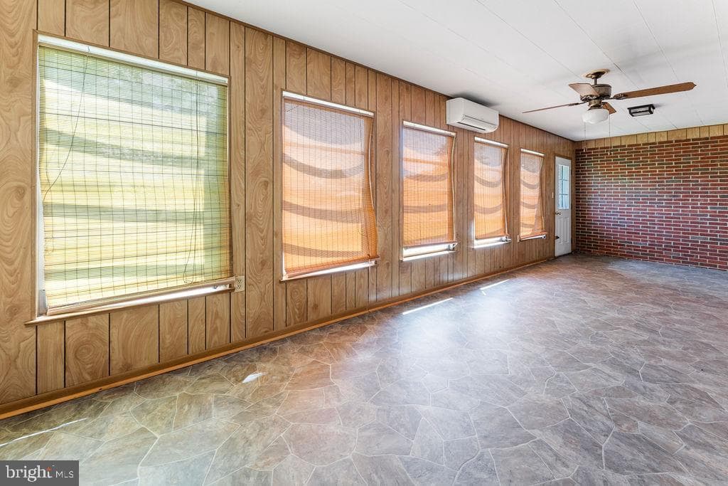 114 Williamson Rd photo 10