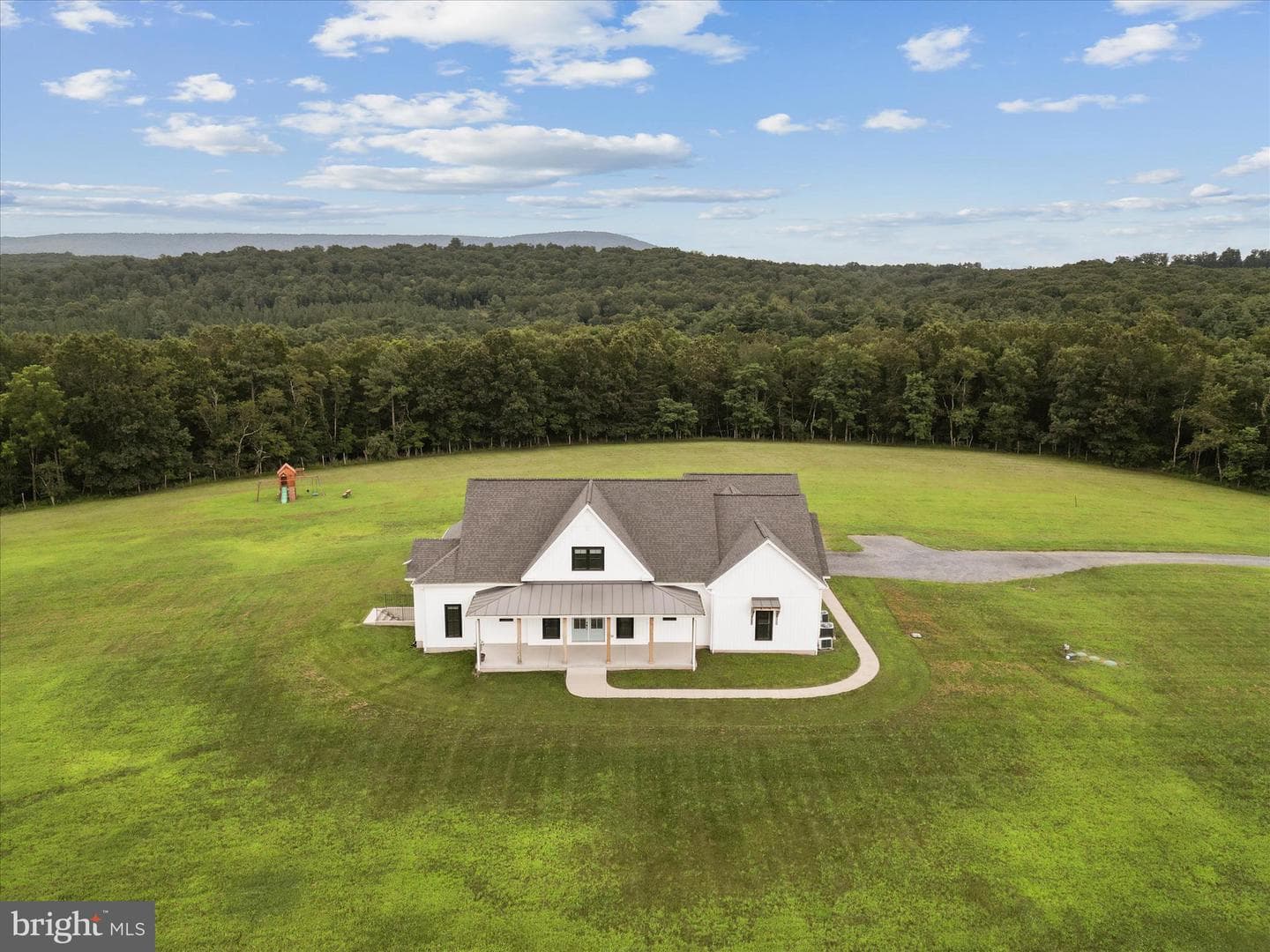886 Middle Fork Road photo 67