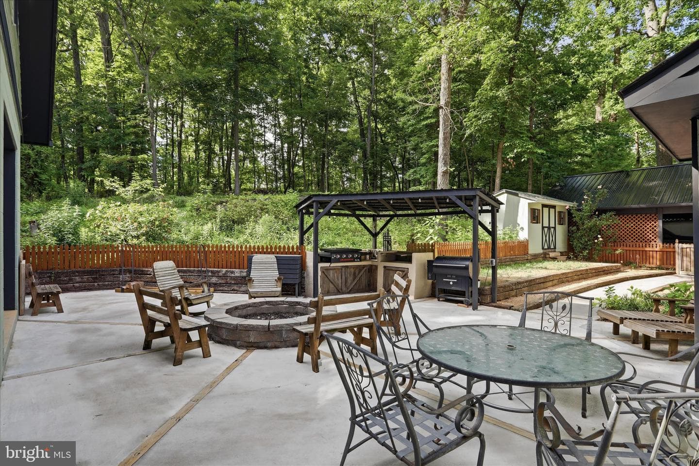 137 Old Forest Circle photo 64