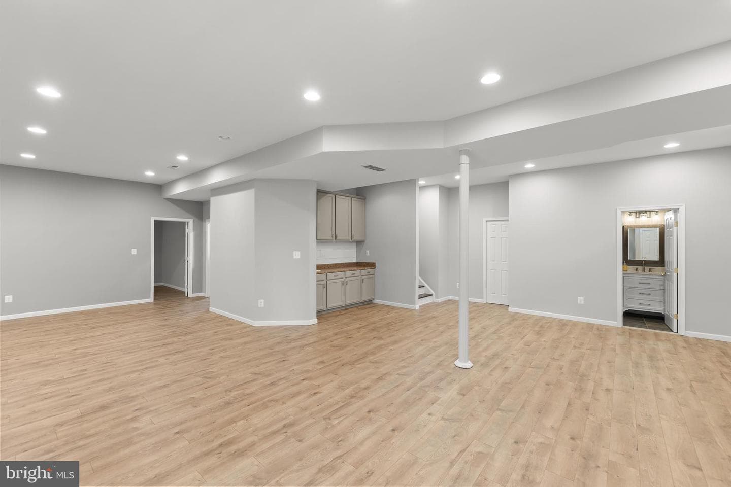 118 Aulee Court photo 33
