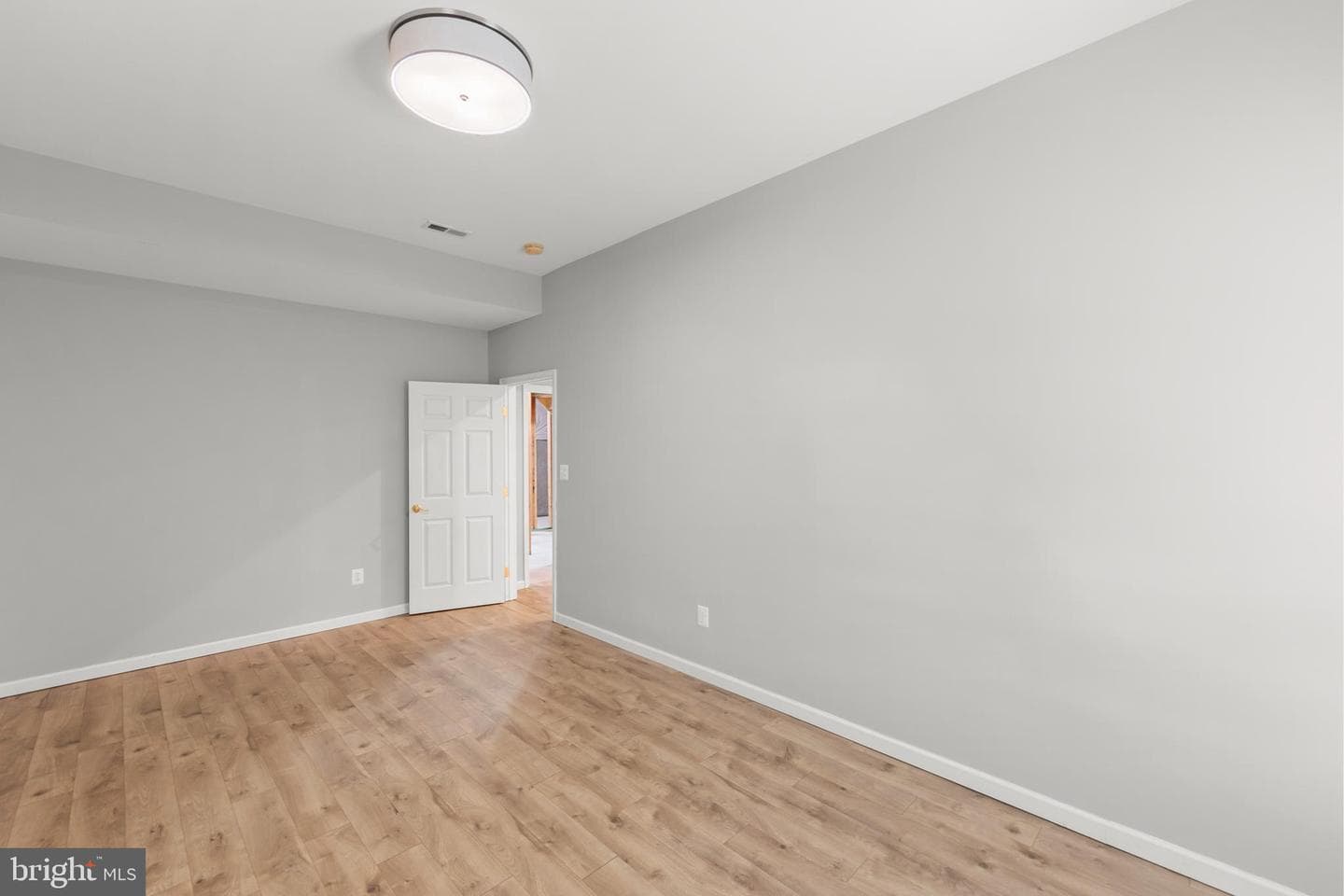 118 Aulee Court photo 40