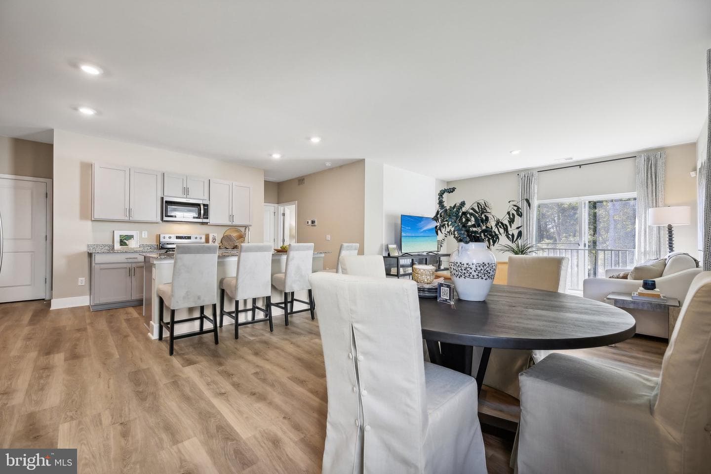 130 Wappinger Terrace photo 6