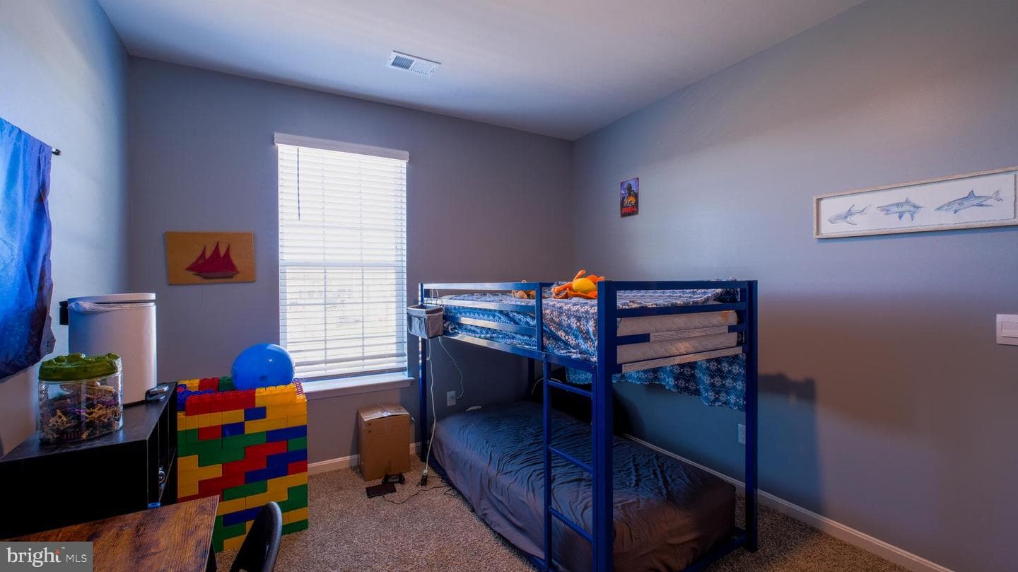 122 Clerkenwell Drive photo 20