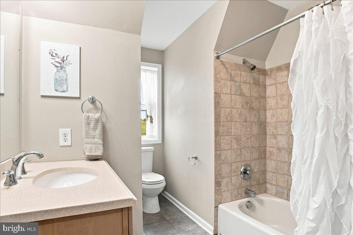 461 Veterans Road photo 119