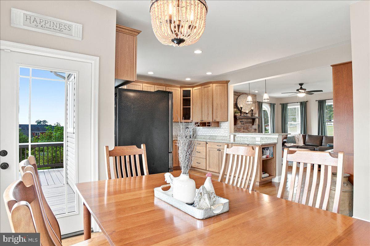 461 Veterans Road photo 62