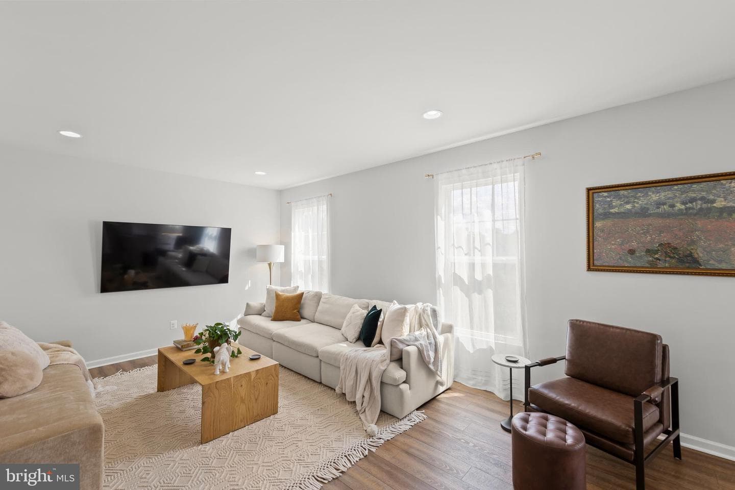 242 Barrister St photo 14