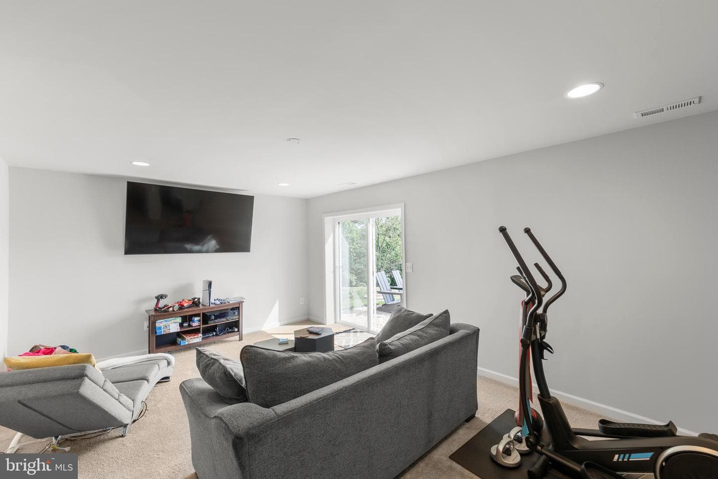 242 Barrister St photo 41