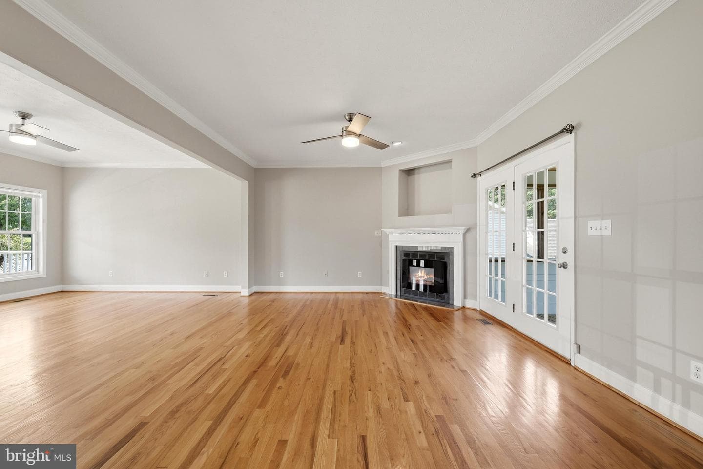 121 Fortress Drive photo 12