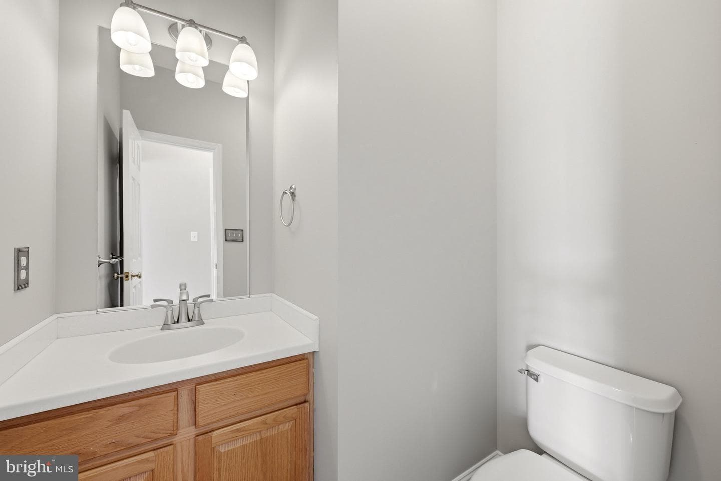 121 Fortress Drive photo 21