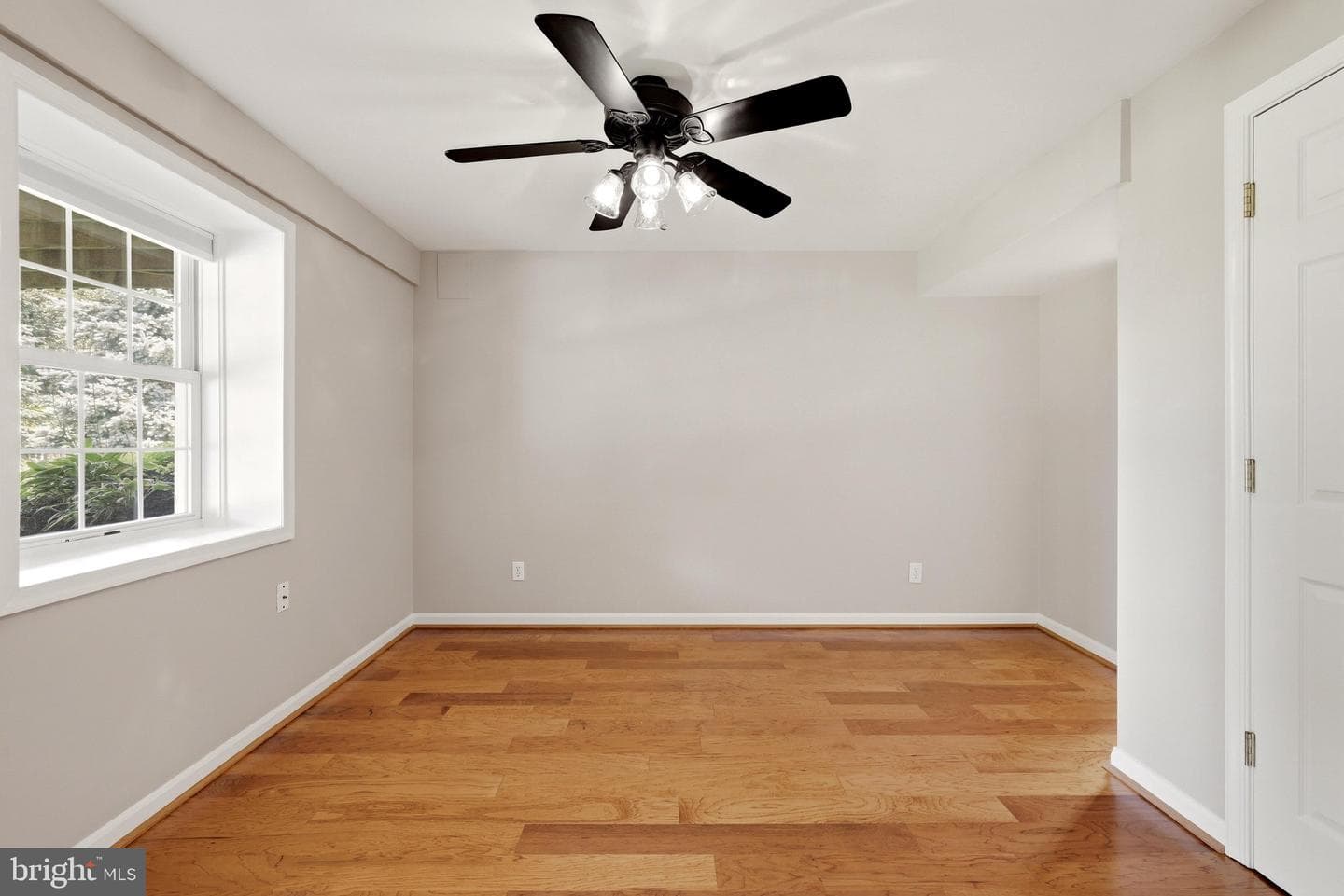 121 Fortress Drive photo 45
