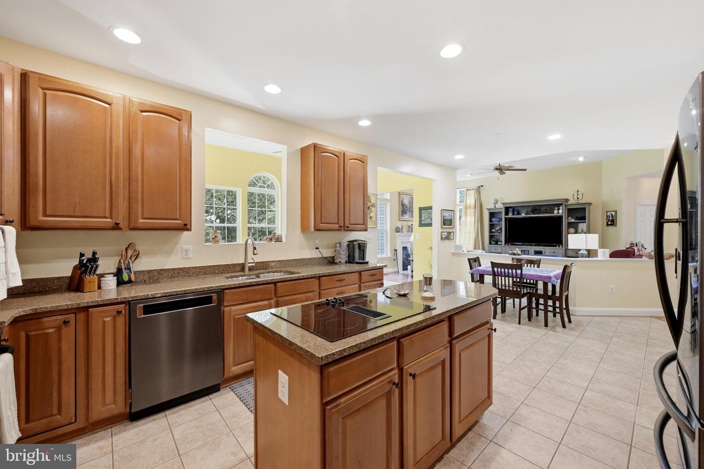 231 Rebecca Drive photo 22