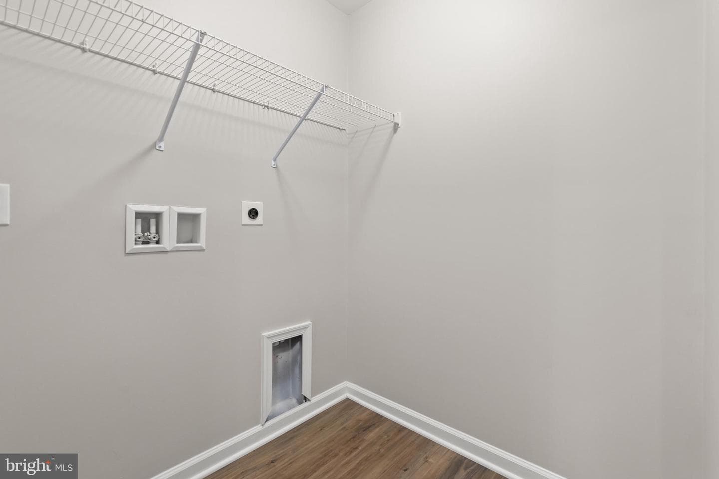107 Norwich Court photo 21