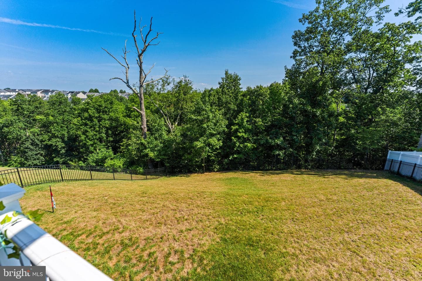 132 Triangle Court photo 44