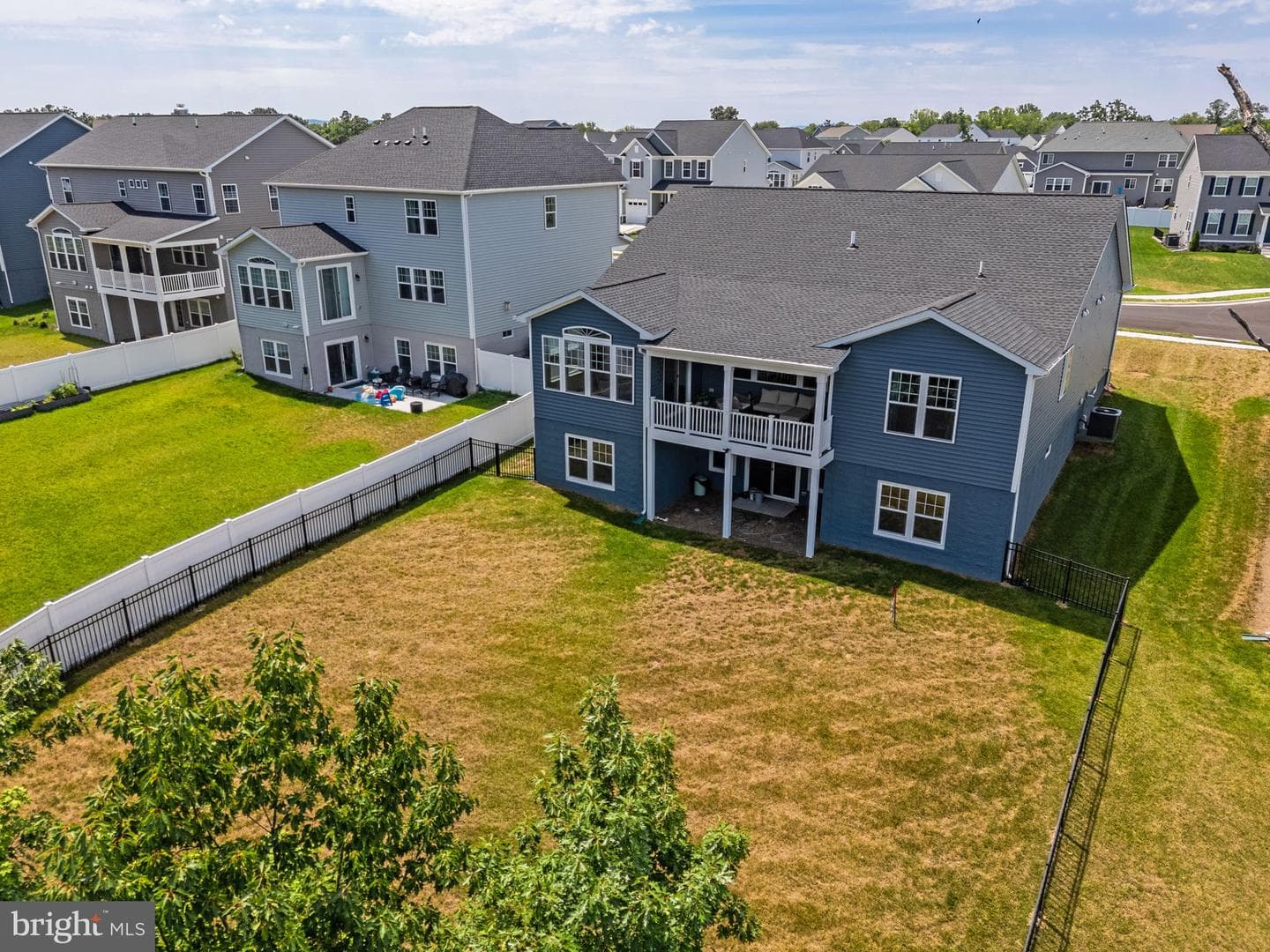 132 Triangle Court photo 45