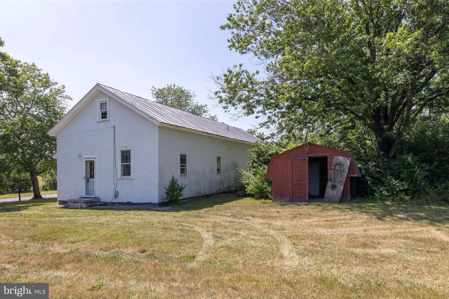 751 Old Charles Town Rd photo 18