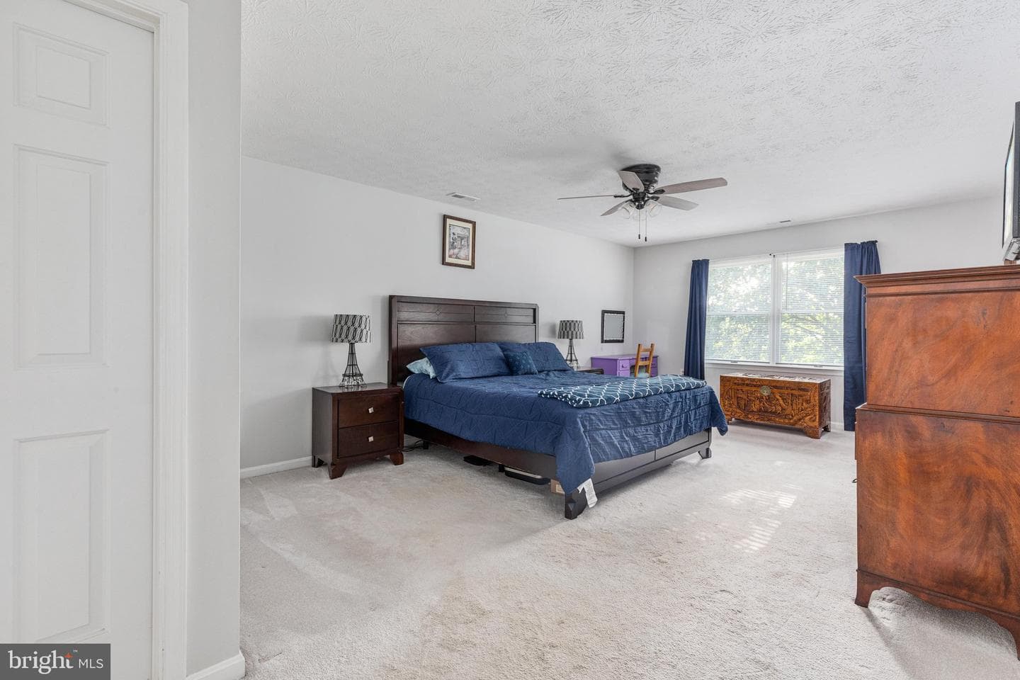 103 Oxford Court photo 22