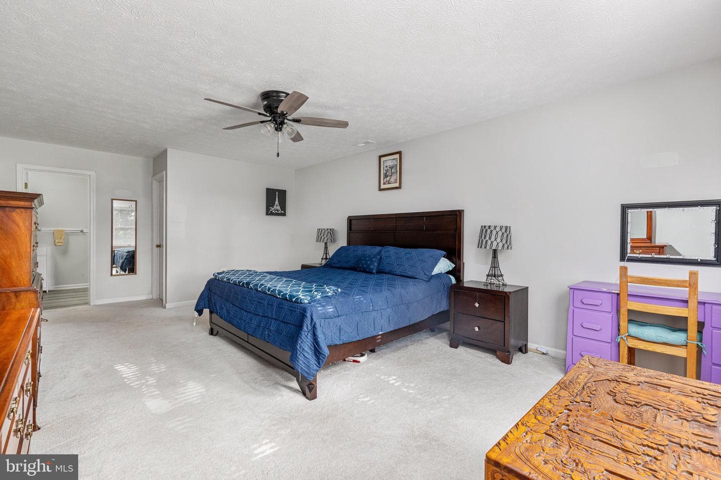 103 Oxford Court photo 23