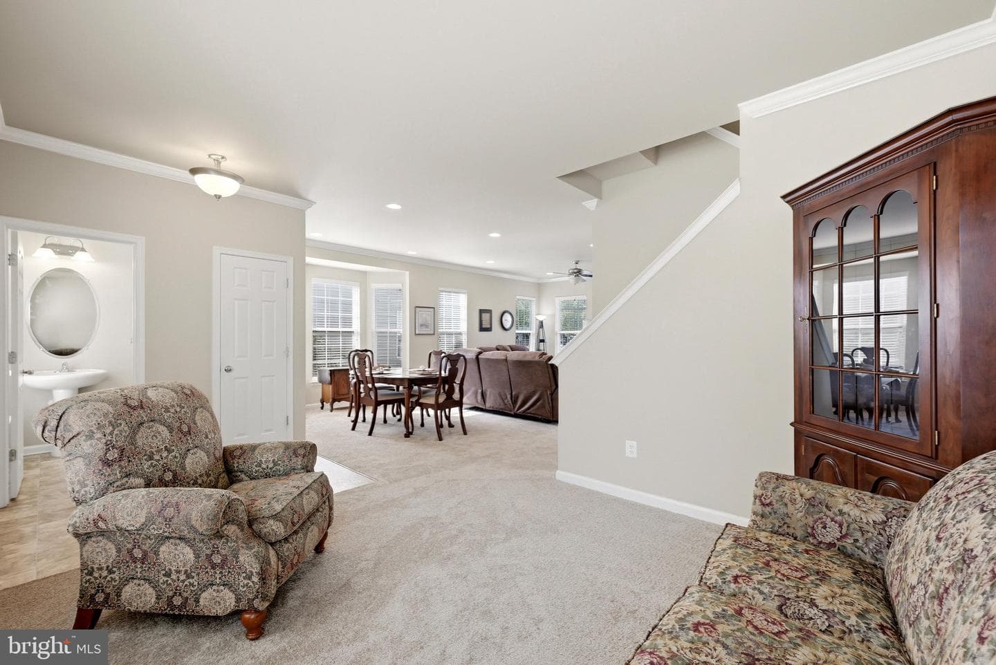 103 Fiesta Drive photo 4