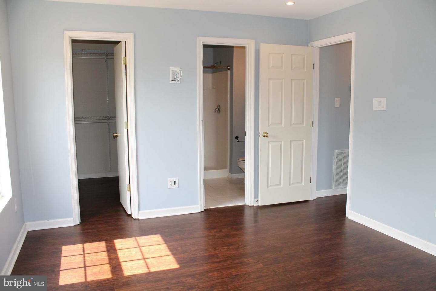 136 Brookland Court #6 photo 16