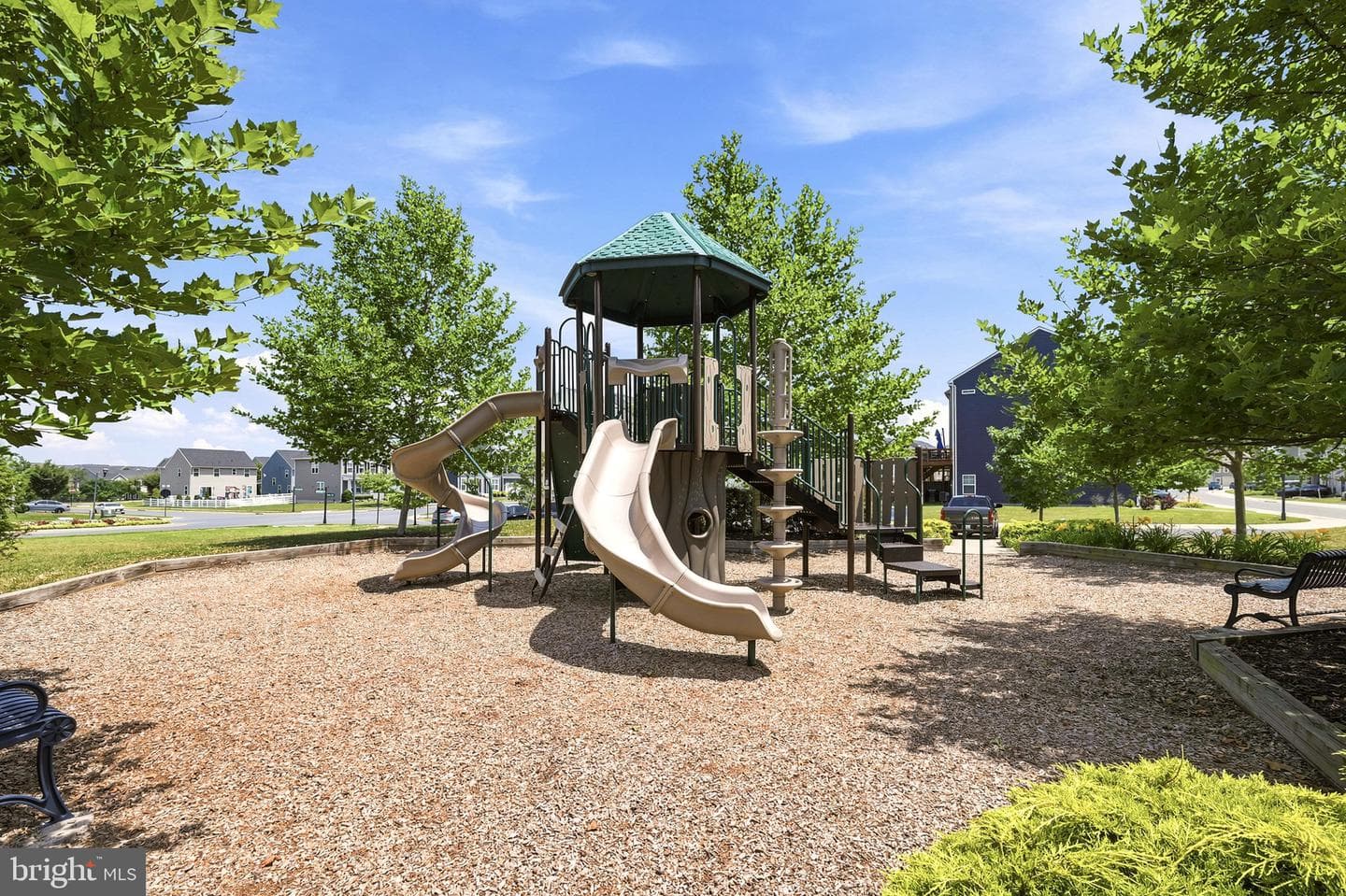 102 Crofton Court photo 75