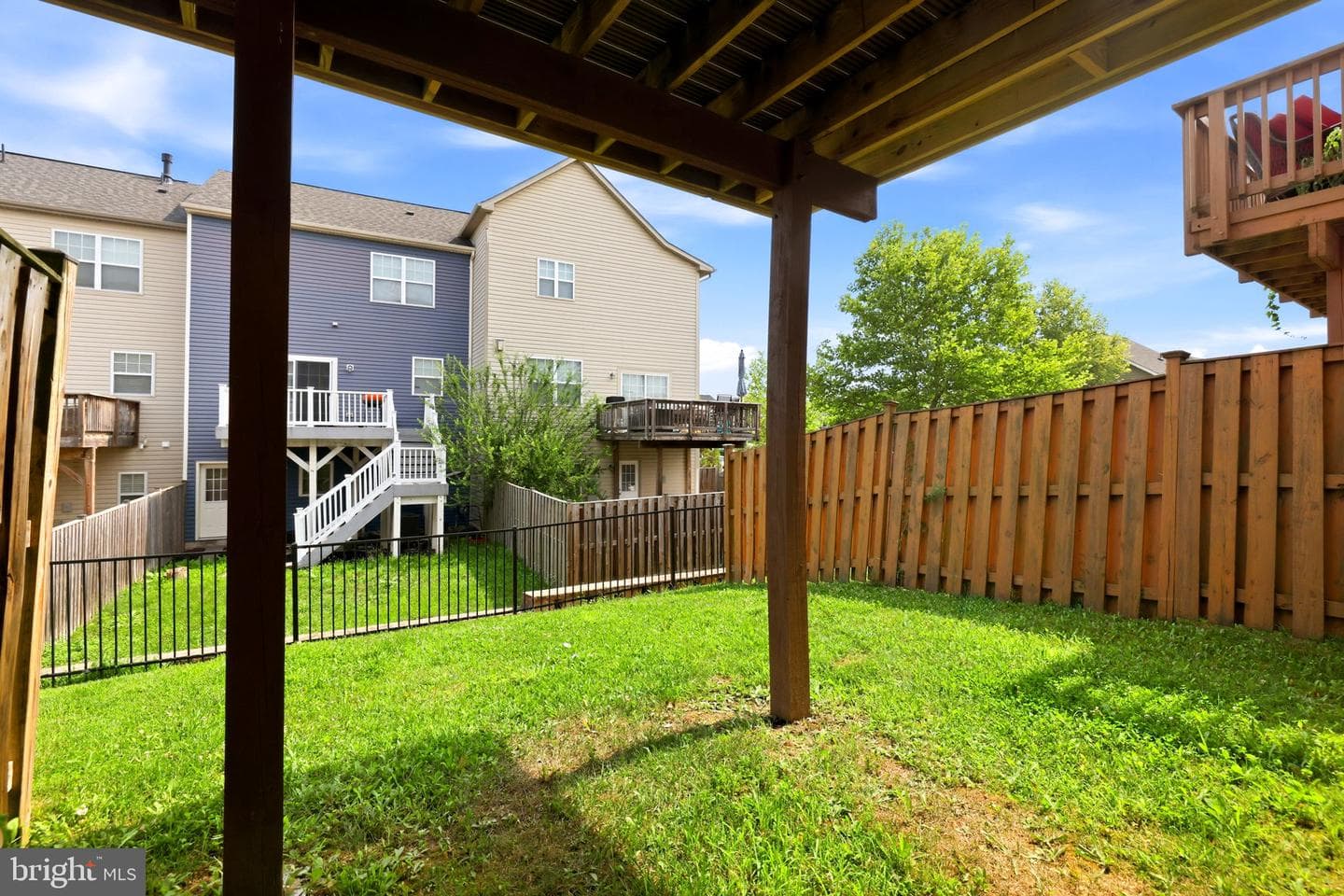 102 Argyle Court photo 44