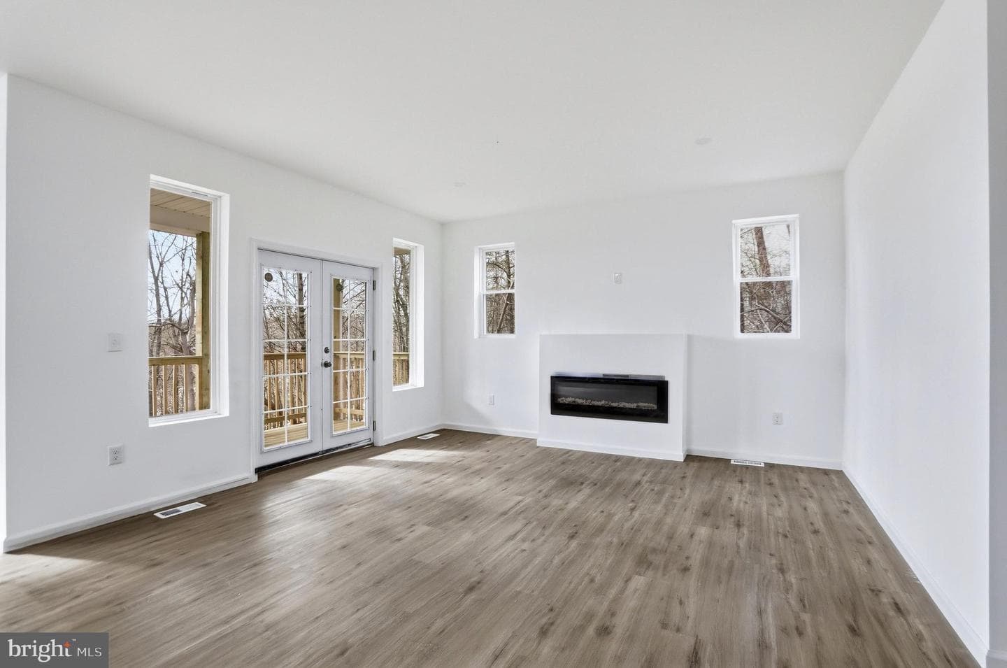 607 S Lakeview Drive photo 20