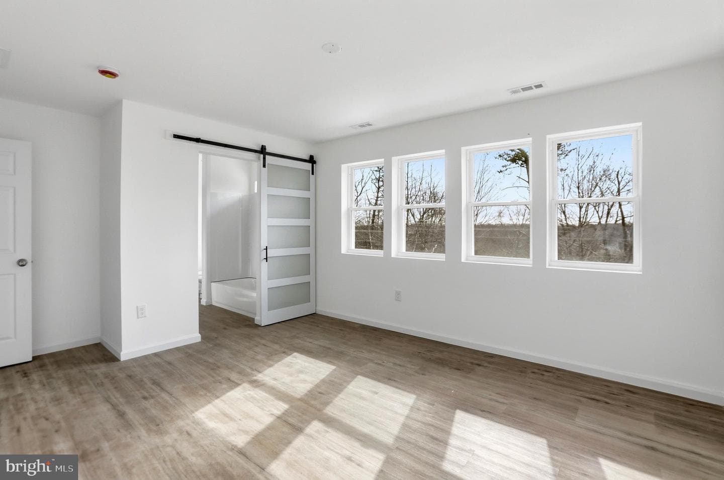 607 S Lakeview Drive photo 31