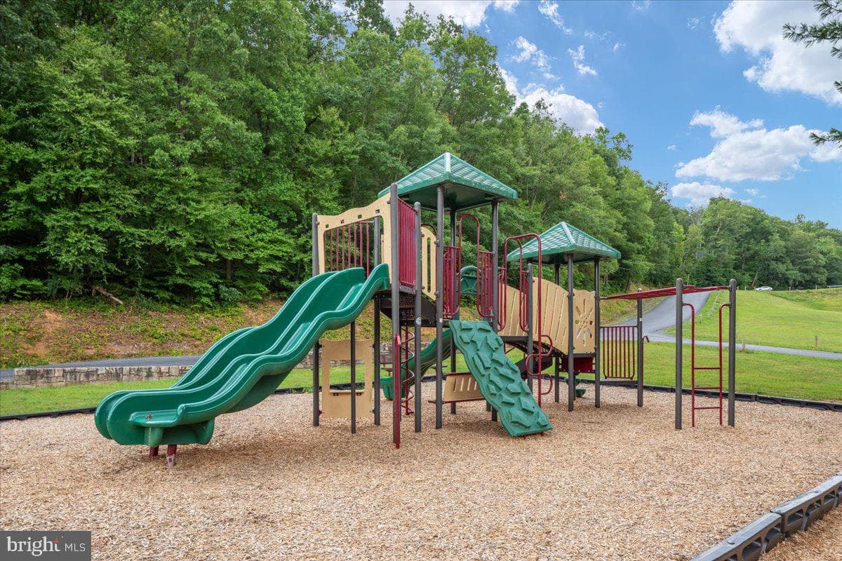 904 Archwood Trail photo 47