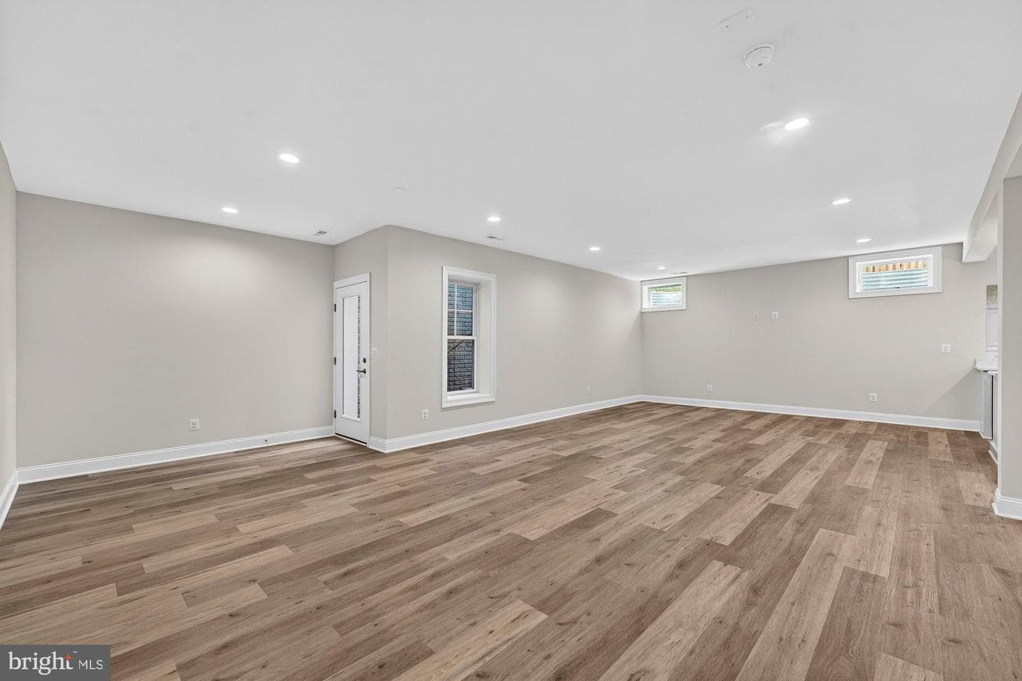 309 Park Street NE photo 68