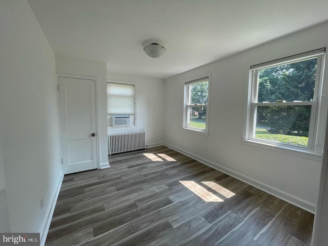 650 Walker Road photo 14