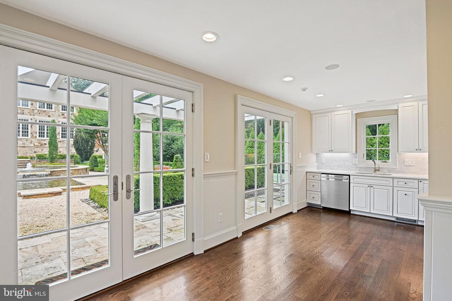 11100 Kings Cavalier Court photo 110