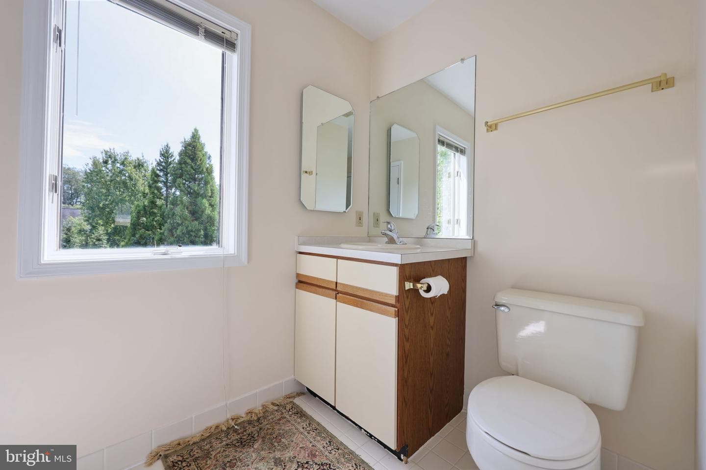 1410 Cedar Avenue photo 52
