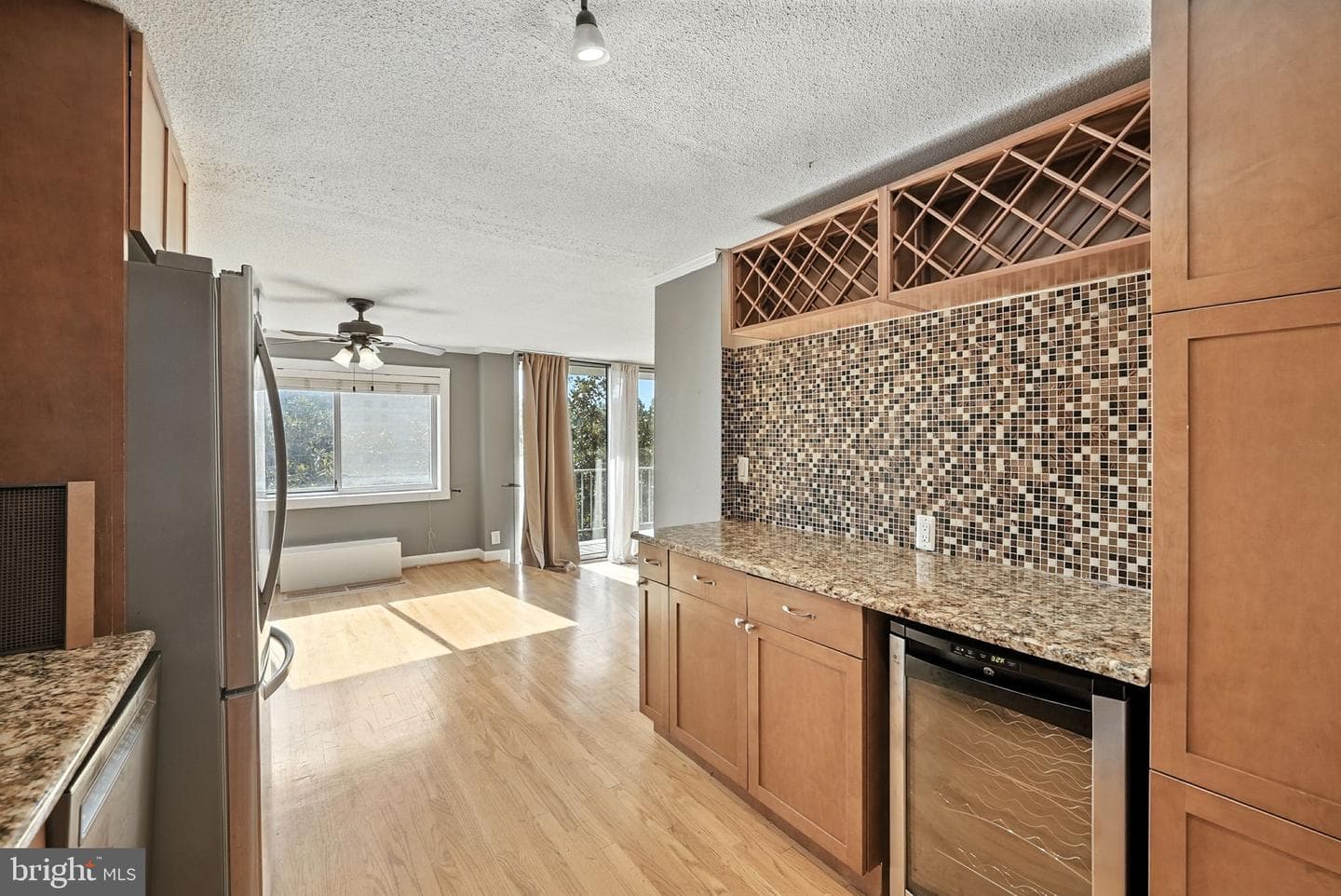 2059 Huntington Ave # 707 photo 6