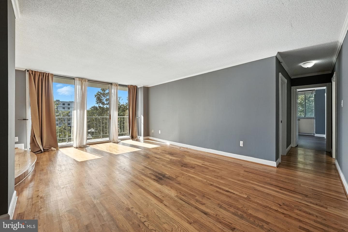 2059 Huntington Ave # 707 photo 8