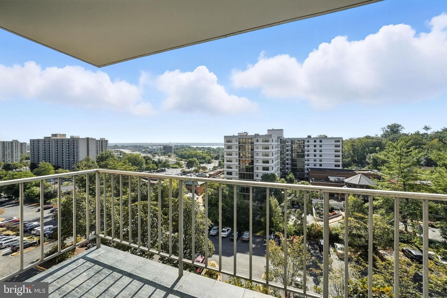 2059 Huntington Avenue #907 photo 12