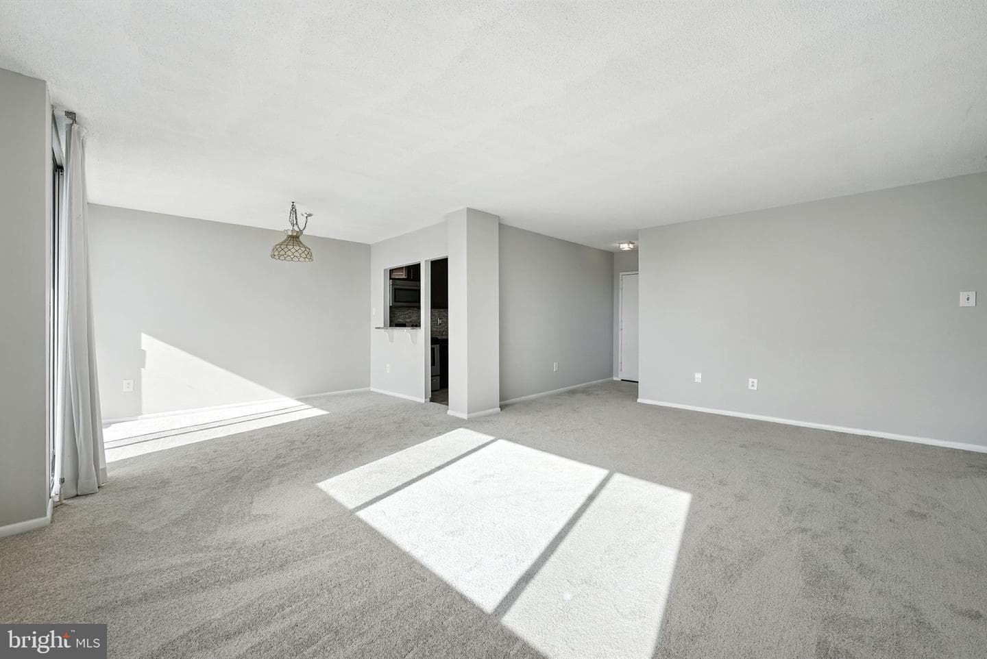 2059 Huntington Avenue #503 photo 6